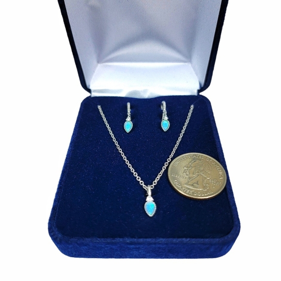 Montana Silversmiths Petite Dainty Charm Opal Jewelry Set Retail $80 - Picture 7 of 12